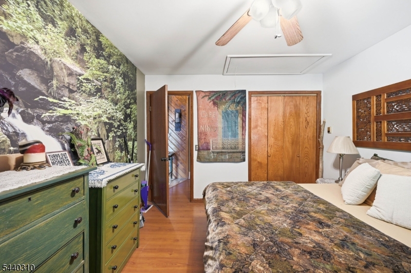 15 Lower North Shore Rd