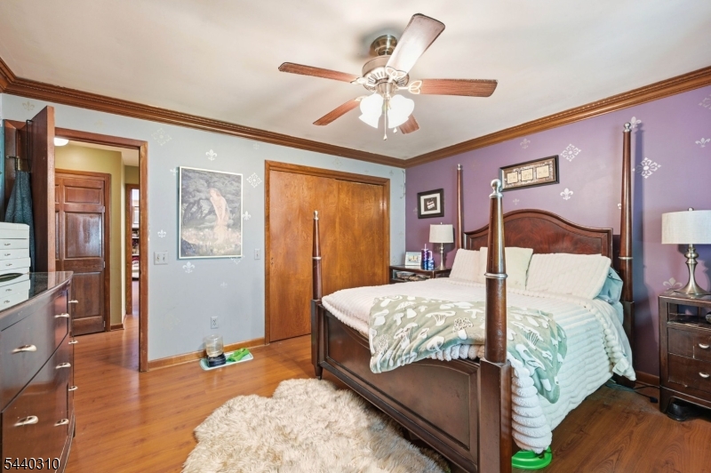 15 Lower North Shore Rd