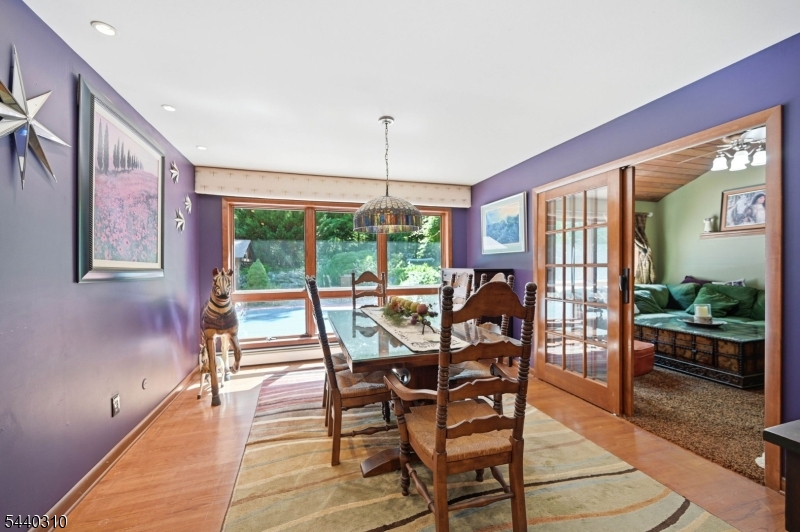 15 Lower North Shore Rd
