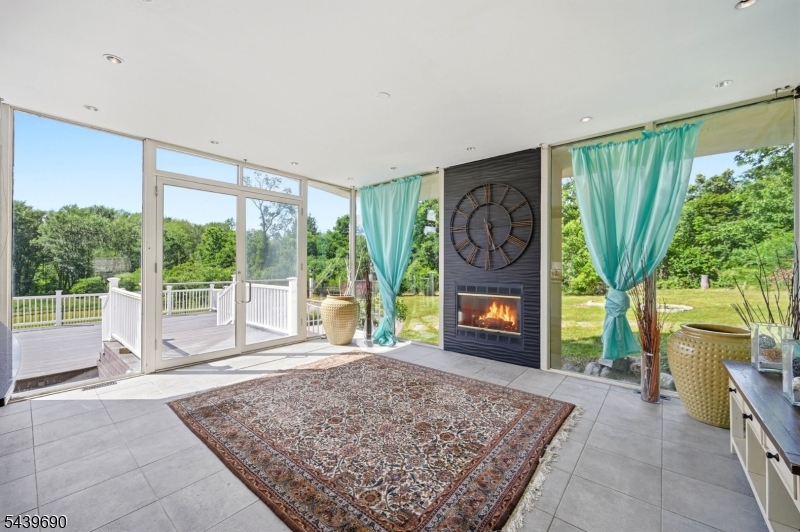 151 Bellvale Lakes Rd