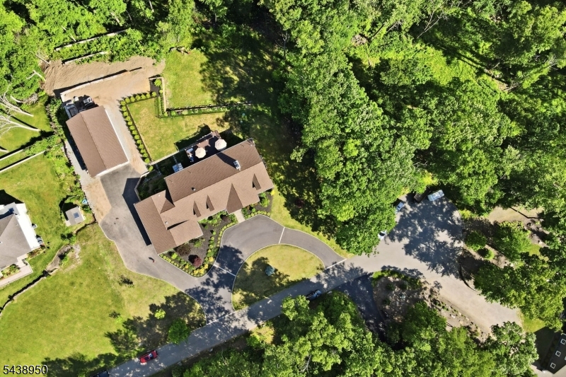 67 Virginia Ln