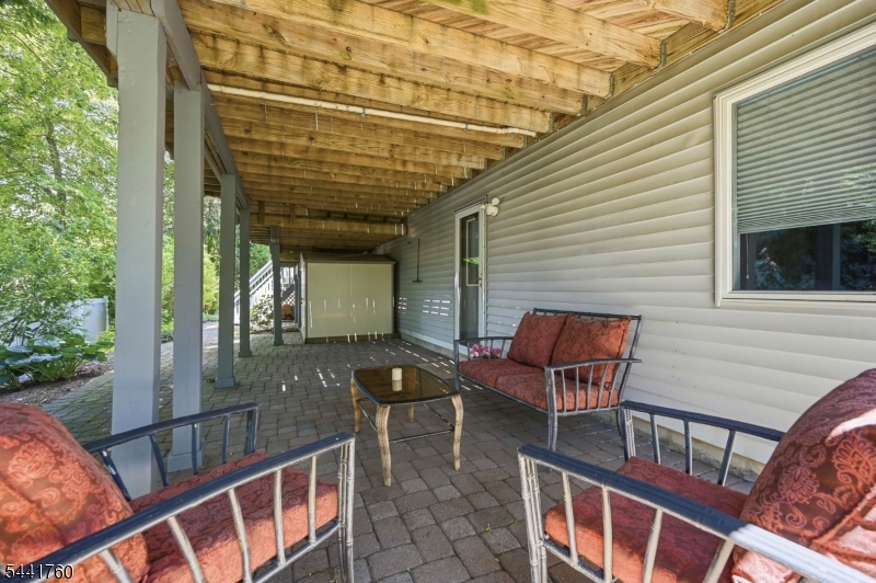 18 Tice Rd