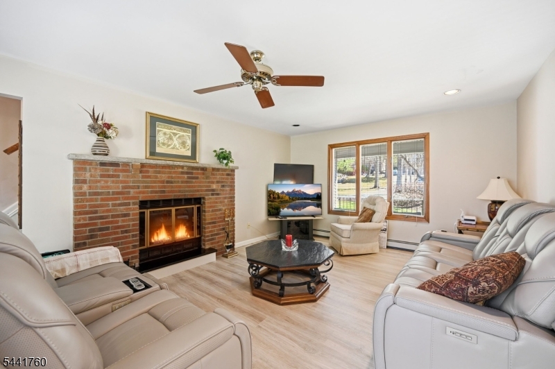 18 Tice Rd