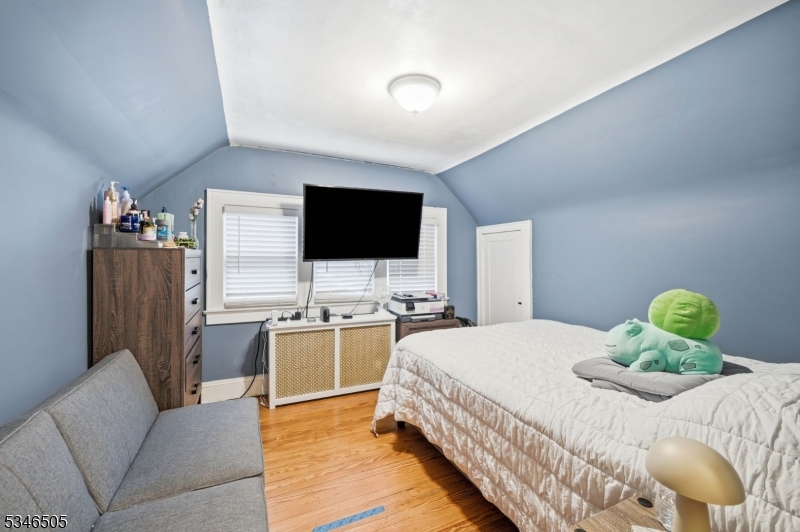 117 Richmond Ave