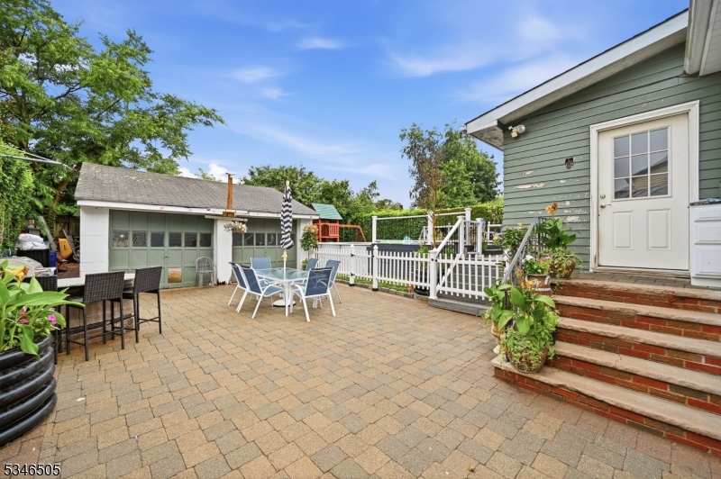 117 Richmond Ave
