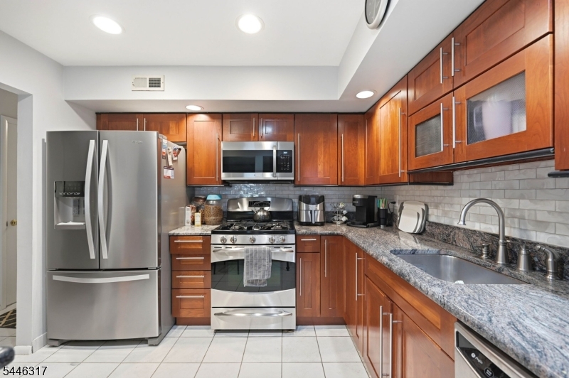 59 Bunker Hill Rd