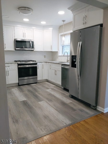 3 Teneyck Ave B