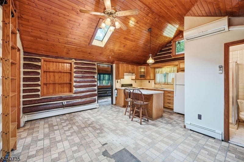 26 Clubhouse Ave