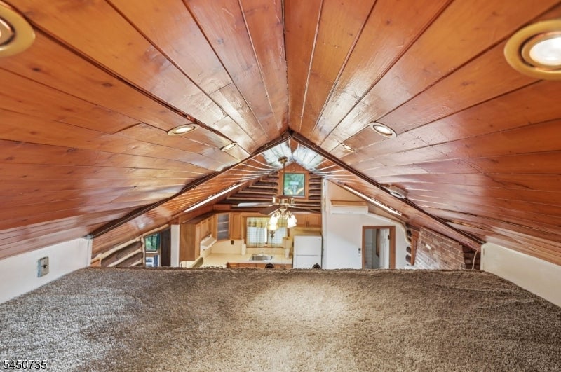 26 Clubhouse Ave