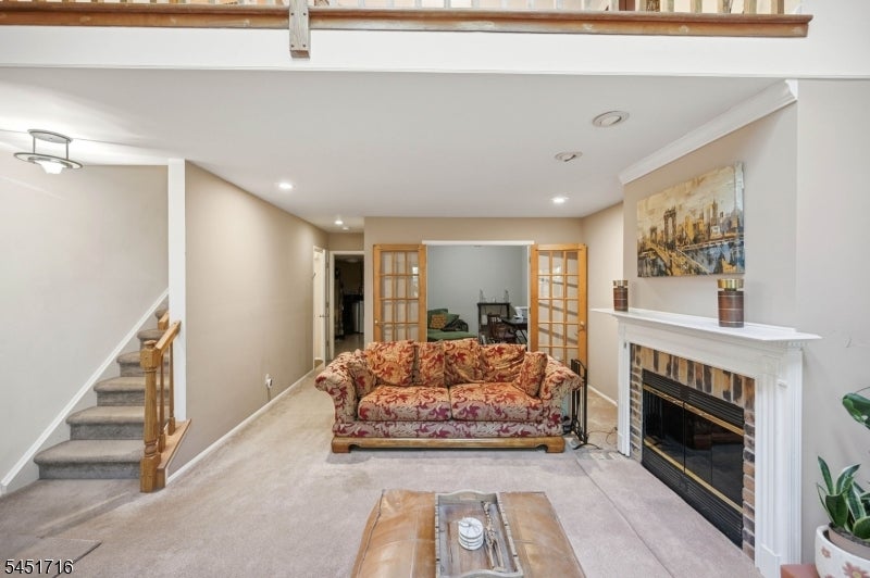 48D Beacon Hill Rd D