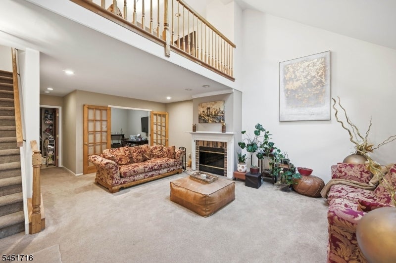 48D Beacon Hill Rd D