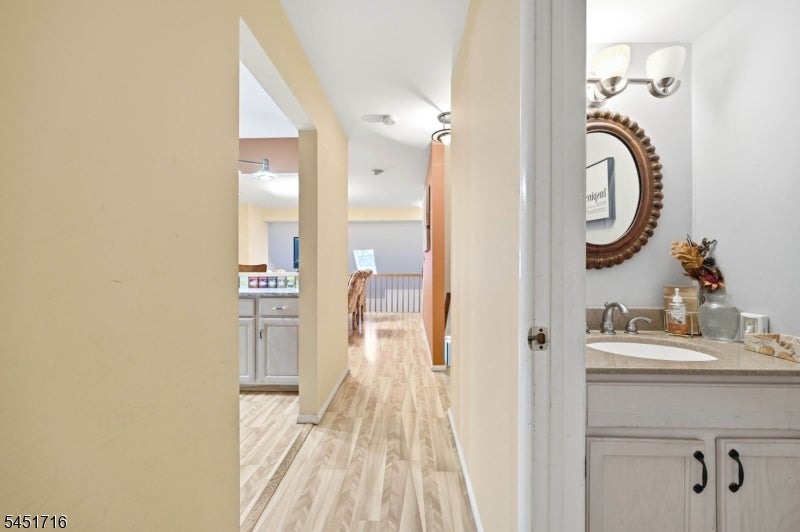 48D Beacon Hill Rd D