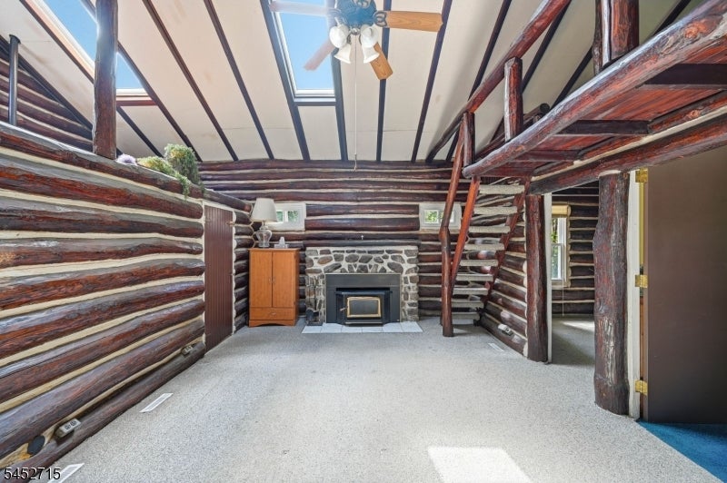 13 Woodside Dr