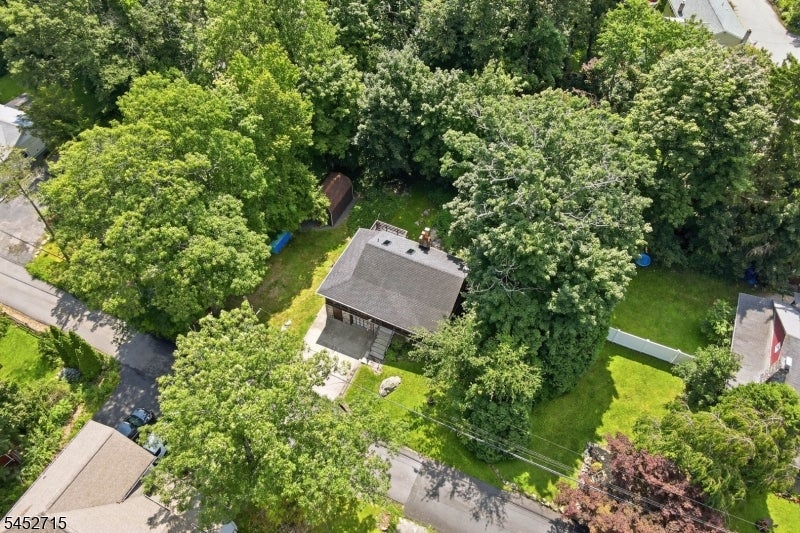 13 Woodside Dr