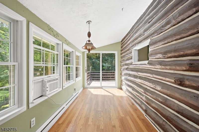 13 Woodside Dr