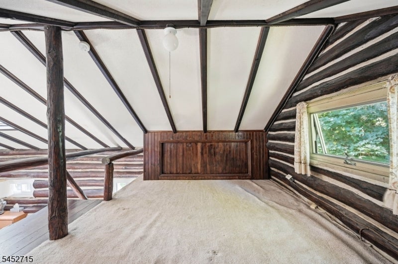 13 Woodside Dr