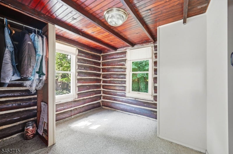 13 Woodside Dr