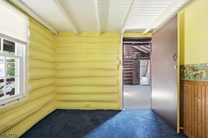 13 Woodside Dr