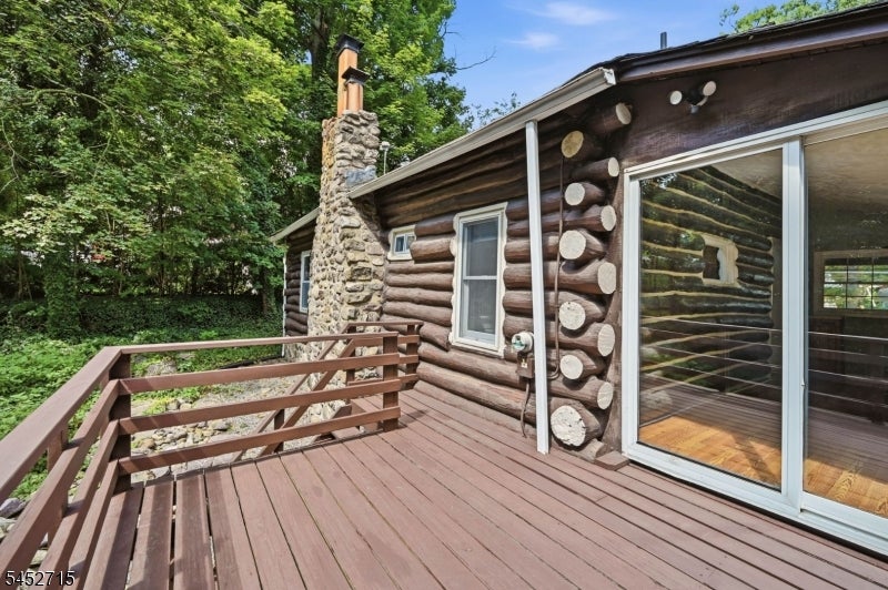 13 Woodside Dr