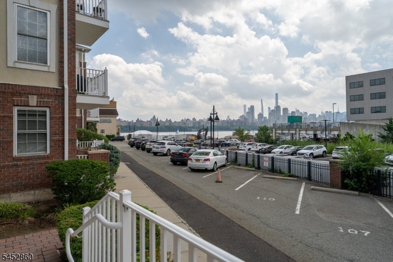 7706 Marine Rd 112