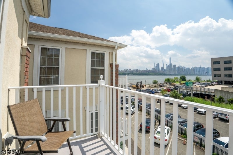 7706 Marine Rd 112