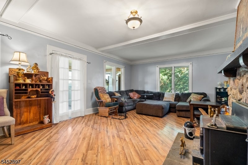 179 Long Pond Rd