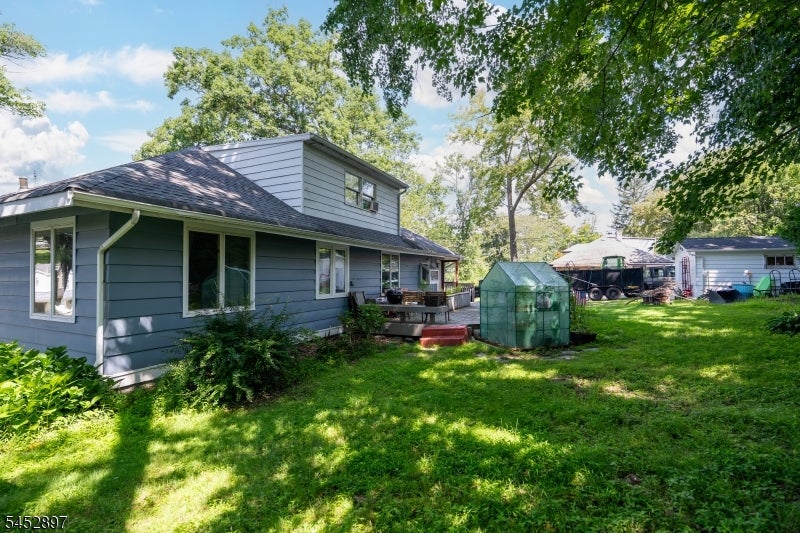 179 Long Pond Rd