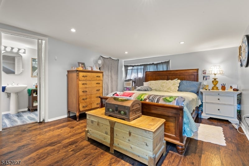 179 Long Pond Rd