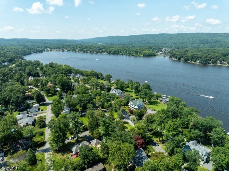 179 Long Pond Rd
