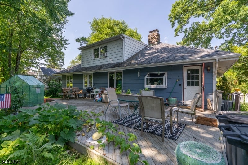 179 Long Pond Rd