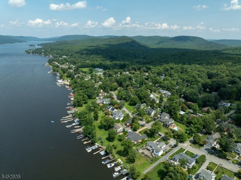 175 Long Pond Rd