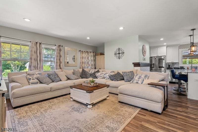 175 Long Pond Rd