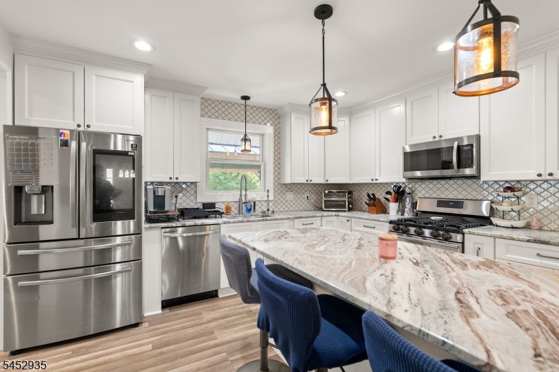 175 Long Pond Rd