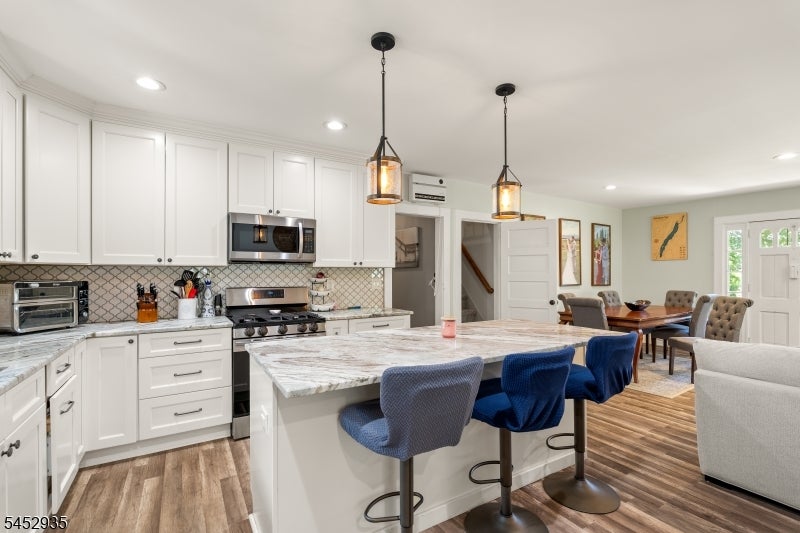 175 Long Pond Rd