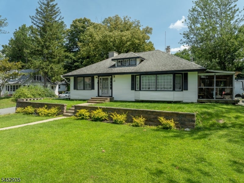 175 Long Pond Rd