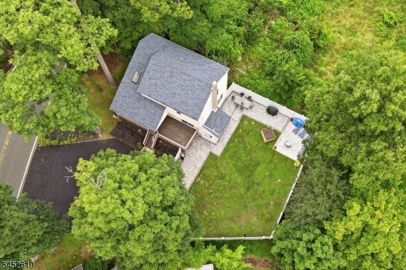 19 Northwestern Way