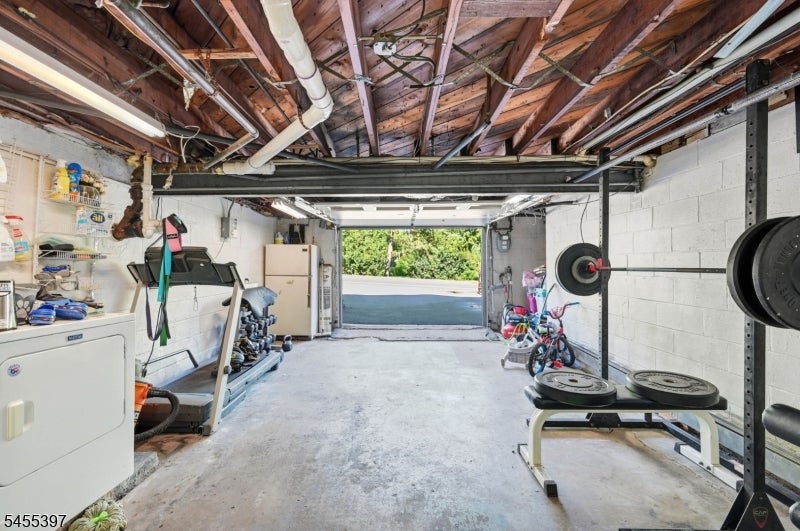 590 Ridge Rd