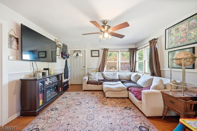 590 Ridge Rd