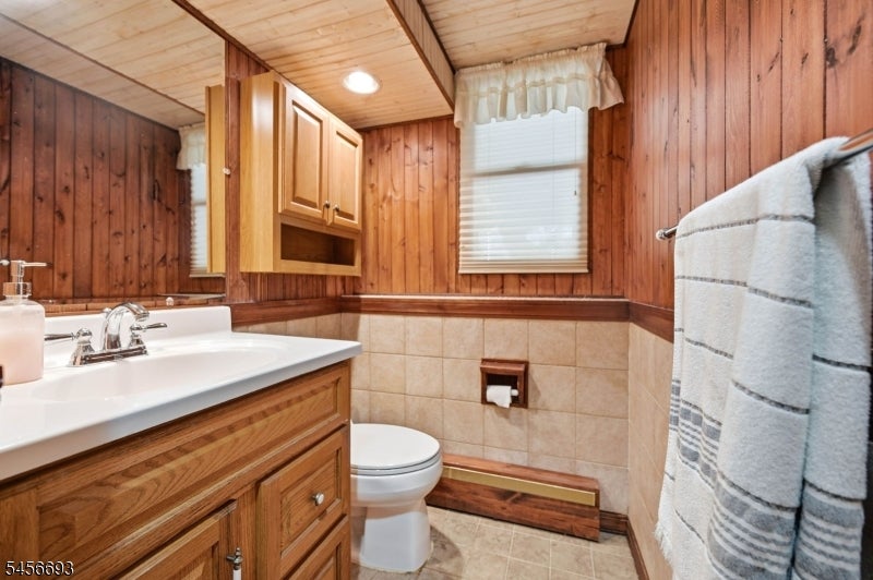 25 Elm Tree Rd