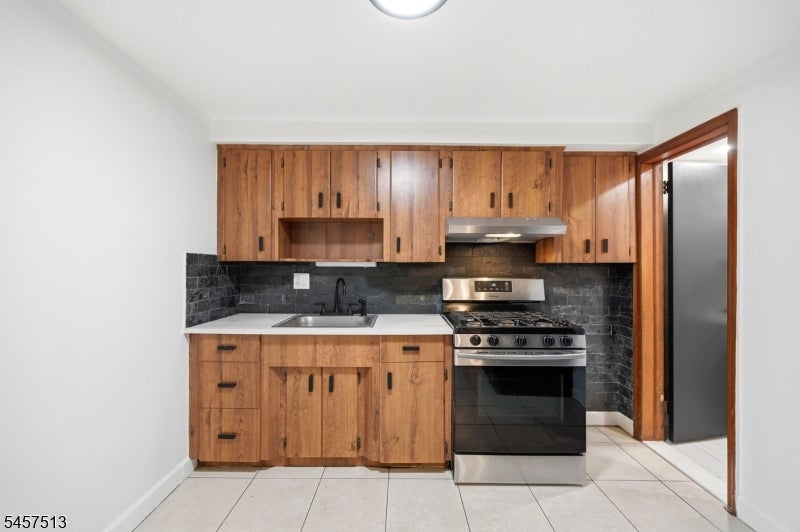 37 Hazelview Ave