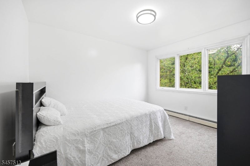 37 Hazelview Ave