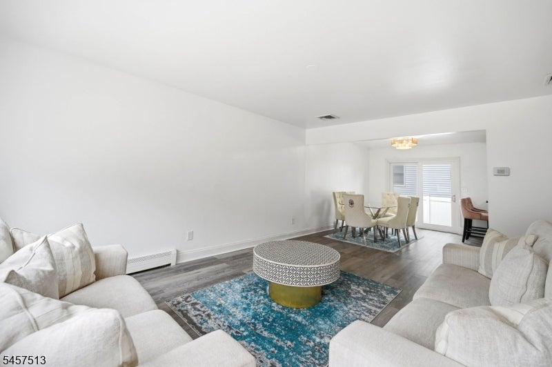 37 Hazelview Ave