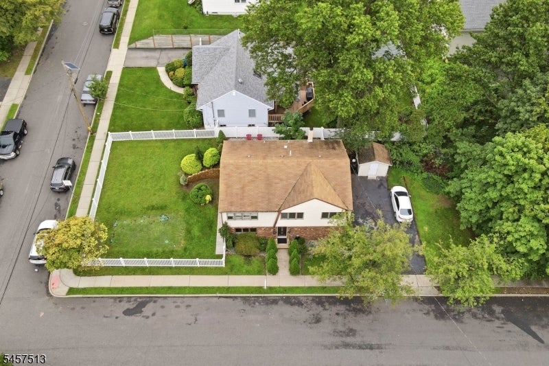 37 Hazelview Ave