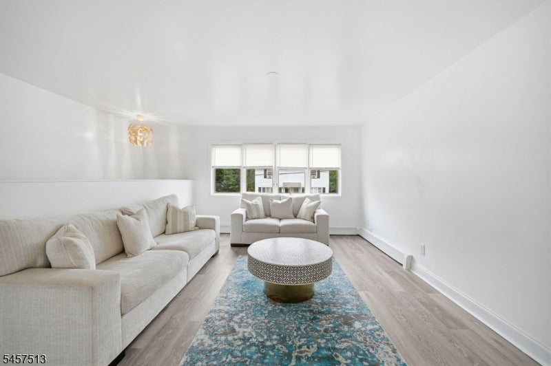 37 Hazelview Ave