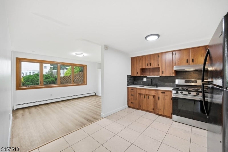 37 Hazelview Ave