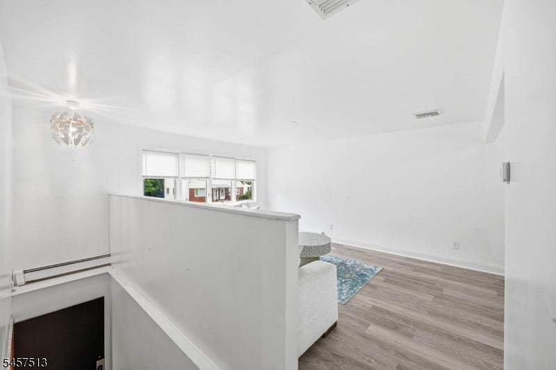 37 Hazelview Ave