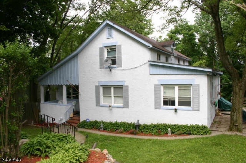 9 Cedarbrook Rd