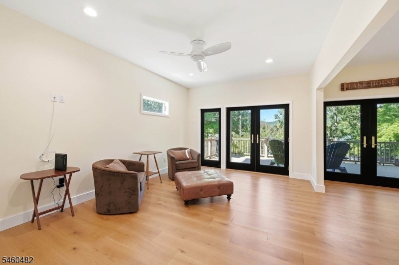 212 Long Pond Rd