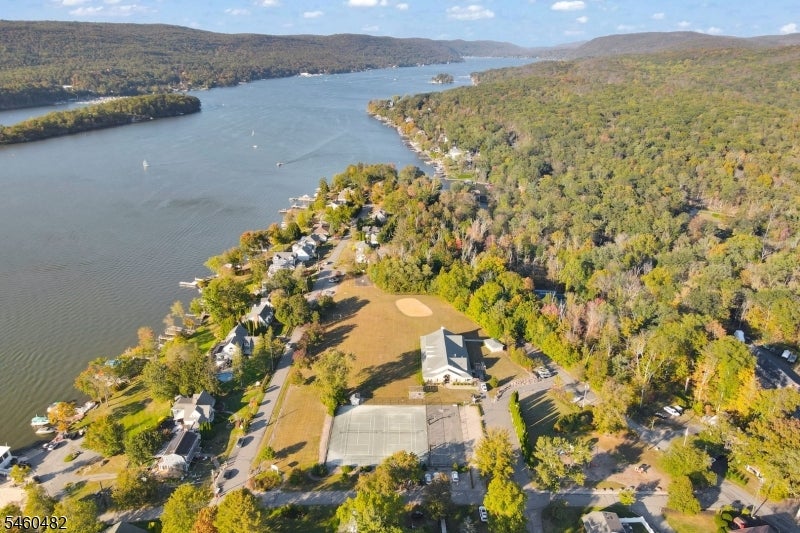 212 Long Pond Rd