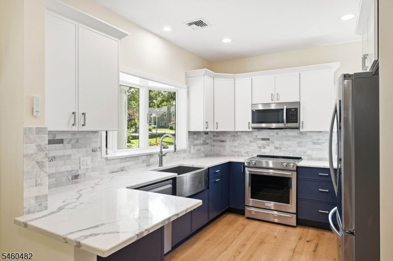 212 Long Pond Rd
